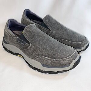 Skechers Relaxed Fit Mens Slip On Shoes Charcoal Gray Size 9.5 Wide